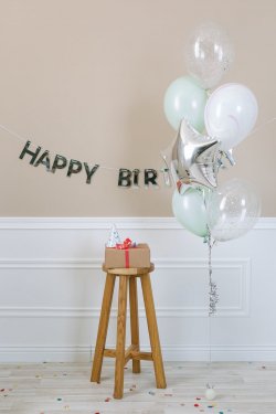 birthday-balloons-pastel