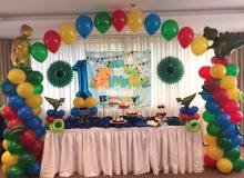 Jungle Theme Balloon Pillars & Arch