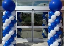 twisted-balloon-columns