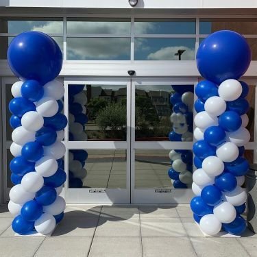 twisted-balloon-columns